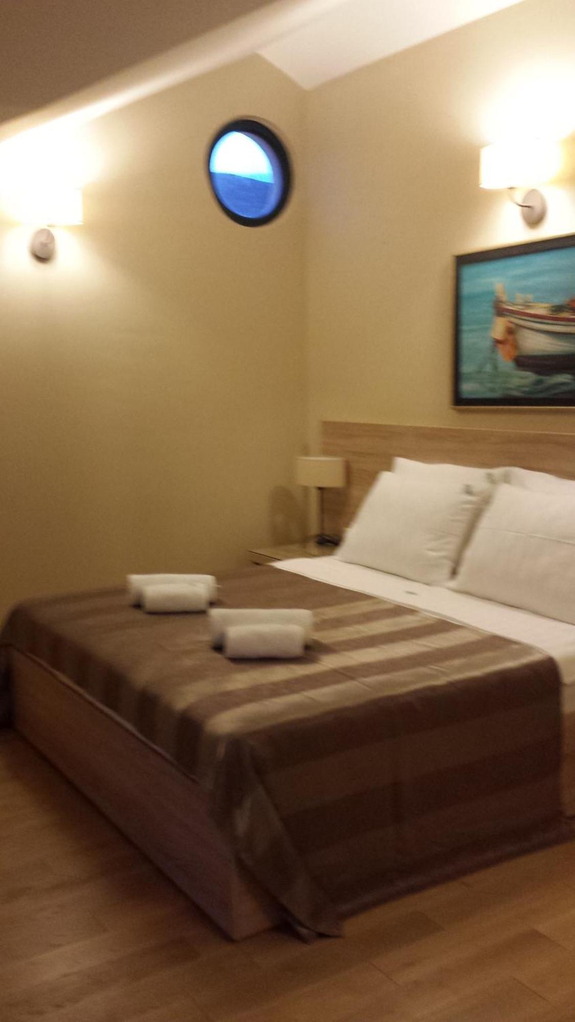 Apartments Grifone Lux Herceg Novi Phòng bức ảnh