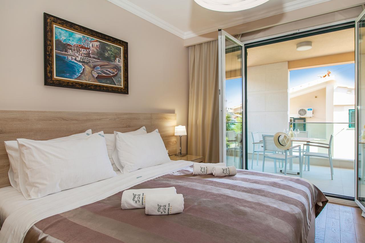 Apartments Grifone Lux Herceg Novi Ngoại thất bức ảnh